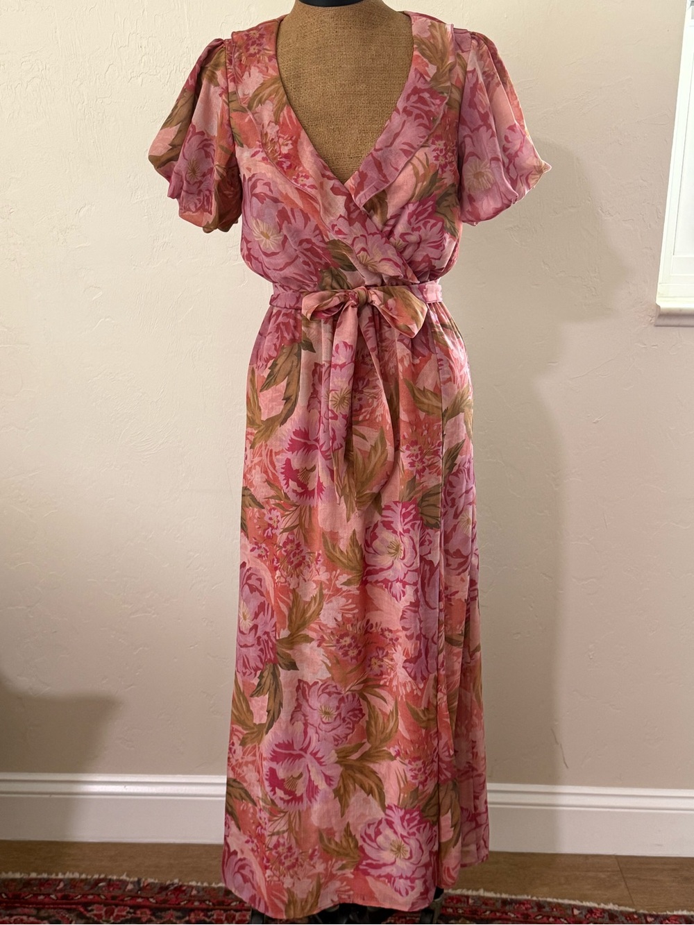 Show Me Your Mumu pink floral faux wrap midi dress balloon sleeve front slit Sm